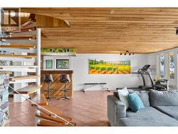 Recreational room. - 