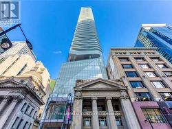 4402 - 197 YONGE STREET Toronto, ON M5B 0C1