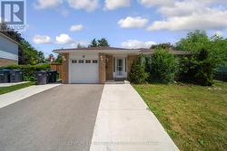 11 GONDOLA CRESCENT  Brampton, ON L6S 1W5