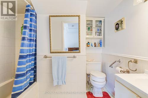 7236 Meyer Drive, Mississauga, ON - Indoor Photo Showing Bathroom