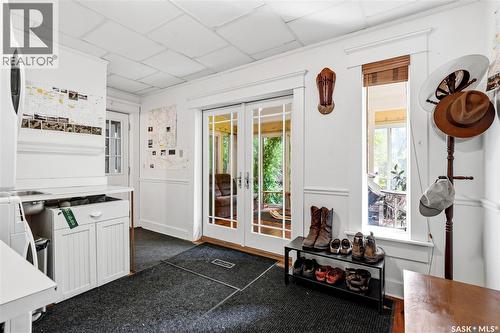 518 10Th Street E, Saskatoon, SK - Indoor Photo Showing Other Room