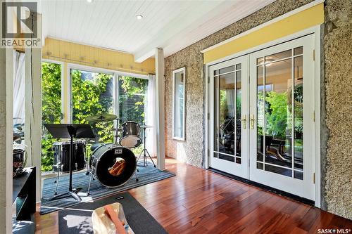 518 10Th Street E, Saskatoon, SK -  With Deck Patio Veranda With Exterior