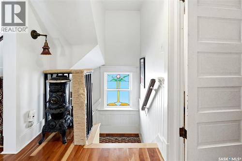 518 10Th Street E, Saskatoon, SK - Indoor Photo Showing Other Room