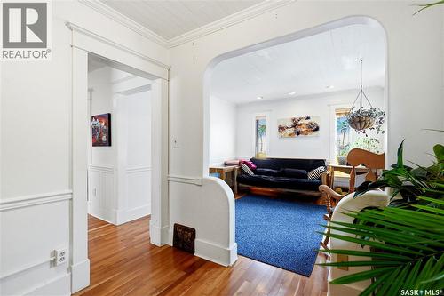 518 10Th Street E, Saskatoon, SK - Indoor