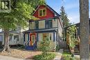 518 10Th Street E, Saskatoon, SK  - Outdoor With Facade 