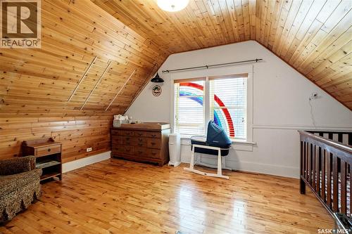 518 10Th Street E, Saskatoon, SK - Indoor