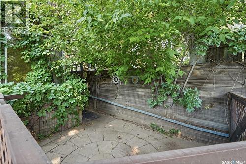 518 10Th Street E, Saskatoon, SK - Outdoor