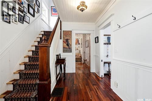 518 10Th Street E, Saskatoon, SK - Indoor Photo Showing Other Room
