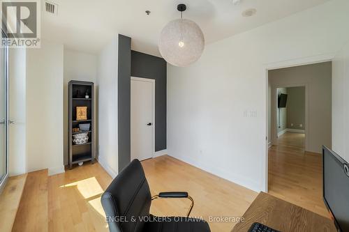 218 - 197 Lisgar Street, Ottawa, ON - Indoor