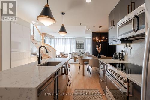 218 - 197 Lisgar Street, Ottawa, ON - Indoor Photo Showing Kitchen With Upgraded Kitchen