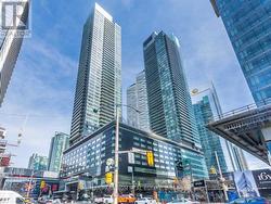 1702 - 65 BREMNER BOULEVARD Toronto, ON M5J 0A7
