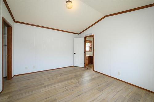 53 Springwood Drive, Winnipeg, MB - Indoor Photo Showing Other Room
