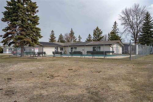 53 Springwood Drive, Winnipeg, MB - Outdoor