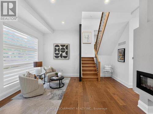 5178 Hunter Drive, Burlington, ON 
