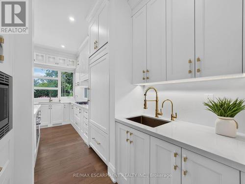 5178 Hunter Drive, Burlington, ON 