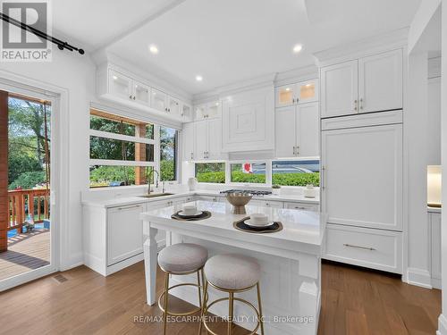 5178 Hunter Drive, Burlington, ON 
