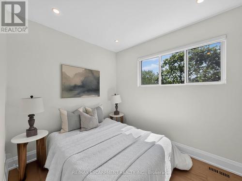 5178 Hunter Drive, Burlington, ON 