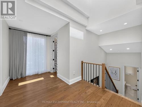 5178 Hunter Drive, Burlington, ON 