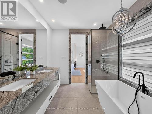 5178 Hunter Drive, Burlington, ON 