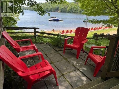 8 - 7 Silver Point Road, Seguin, ON - Outdoor With Body Of Water With Deck Patio Veranda
