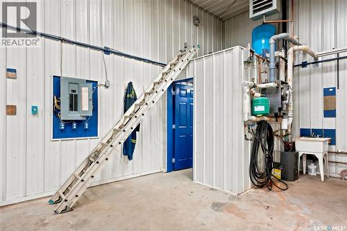 749 Gibson Road, Balgonie, SK - Indoor