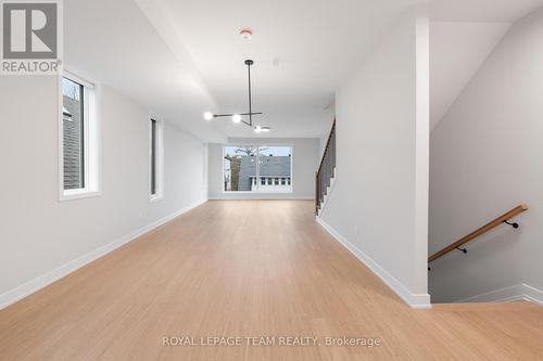 3 - 49 GROSVENOR AVENUE , Ottawa, Ontario K1S 4S1 2