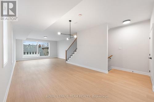 3 - 49 GROSVENOR AVENUE , Ottawa, Ontario K1S 4S1 5