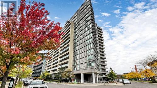 425 - 38 JOE SHUSTER WAY  Toronto, ON M6K 0A4