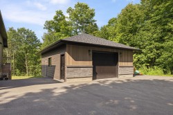 Garage - 