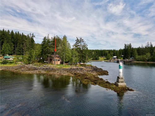 185 Leeson Point Rd, Quatsino, BC 