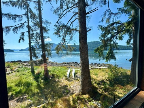 185 Leeson Point Rd, Quatsino, BC 