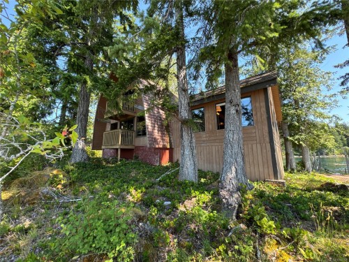 185 Leeson Point Rd, Quatsino, BC 