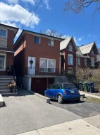 82 Main Street  Toronto, ON M4E 2V7