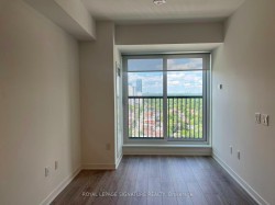 2209-10 Oak Street Toronto, ON M5A 0Z1