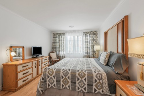 Chambre à coucher principale - 7305 Rue Turner, Brossard, QC - Indoor Photo Showing Bedroom