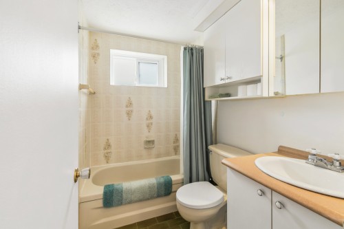 Salle de bains - 7305 Rue Turner, Brossard, QC - Indoor Photo Showing Bathroom