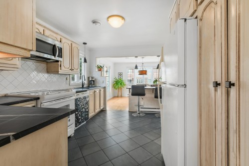 Cuisine - 7305 Rue Turner, Brossard, QC - Indoor Photo Showing Kitchen