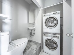 Powder room - 