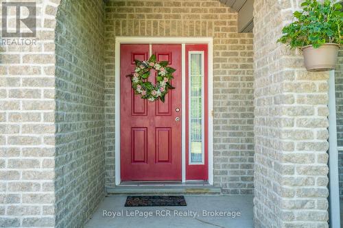 246 16Th Avenue Crescent, Hanover, ON - Outdoor