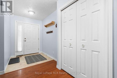 246 16Th Avenue Crescent, Hanover, ON - Indoor Photo Showing Other Room