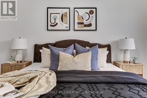 1259 Winding Woods Trail, Pickering, ON - Indoor Photo Showing Bedroom