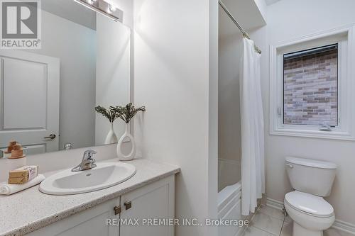 1259 Winding Woods Trail, Pickering, ON - Indoor Photo Showing Bathroom