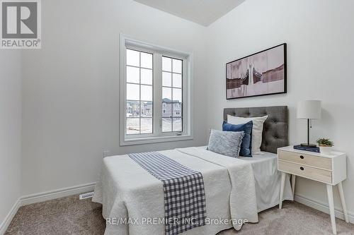 1259 Winding Woods Trail, Pickering, ON - Indoor Photo Showing Bedroom
