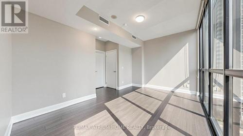 1109 - 2910 Highway 7, Vaughan, ON - Indoor Photo Showing Other Room
