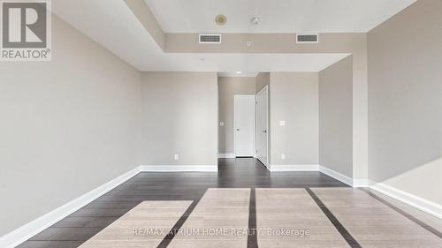 1109 - 2910 Highway 7, Vaughan, ON - Indoor Photo Showing Other Room