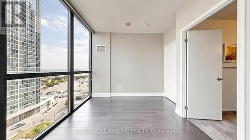 1109 - 2910 Highway 7, Vaughan, ON - Indoor Photo Showing Other Room