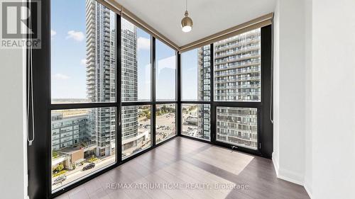 1109 - 2910 Highway 7, Vaughan, ON - Indoor Photo Showing Other Room