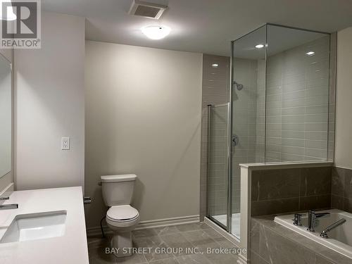 603 Boyd Lane, Milton, ON - Indoor Photo Showing Bathroom