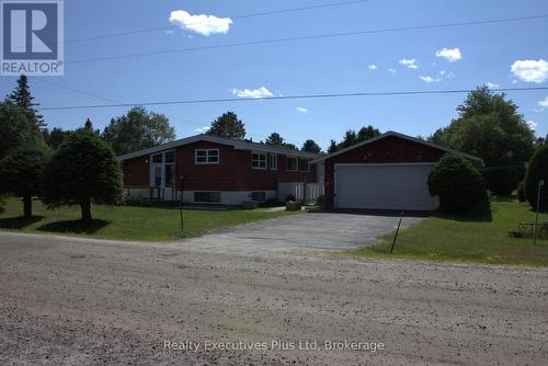 106 Cheryl Crescent, Strong, ON - Outdoor