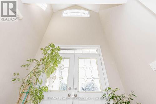 128 Valleywood Boulevard, Caledon, ON - Indoor Photo Showing Other Room